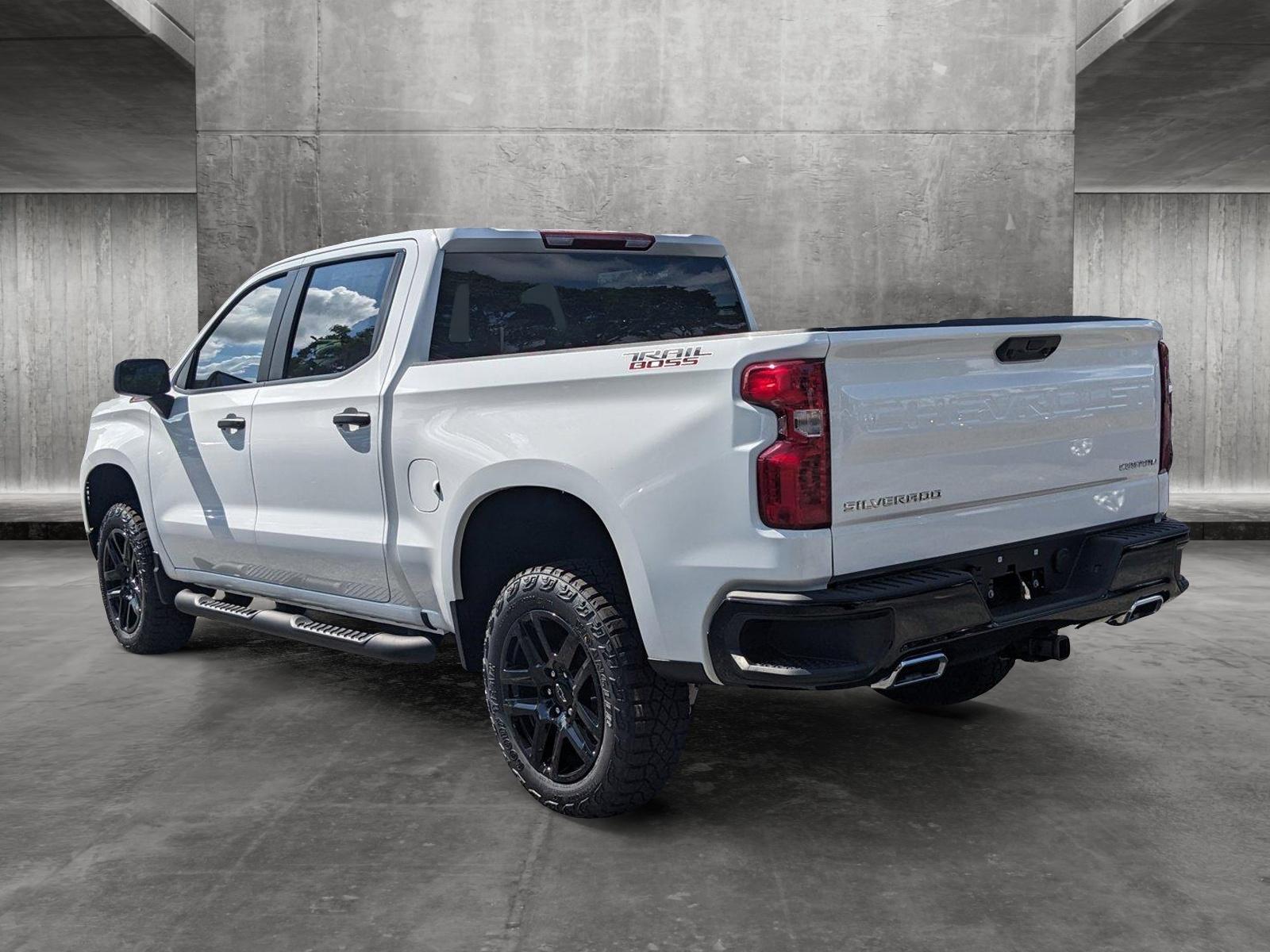 2024 Chevrolet Silverado 1500 Vehicle Photo in GREENACRES, FL 33463-3207