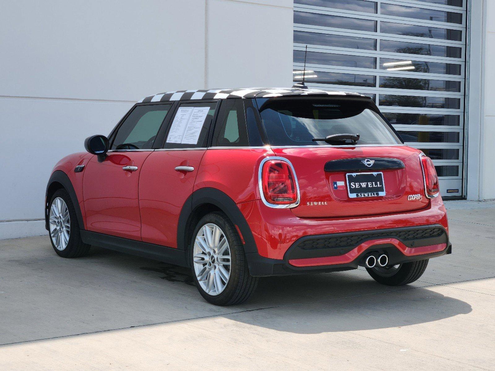 2022 MINI Cooper S Hardtop 4 Door Signature Vehicle Photo in PLANO, TX 75024