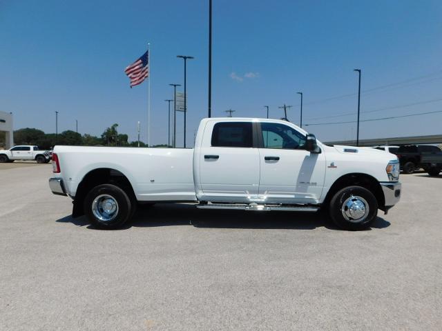 2024 Ram 3500 Vehicle Photo in Gatesville, TX 76528