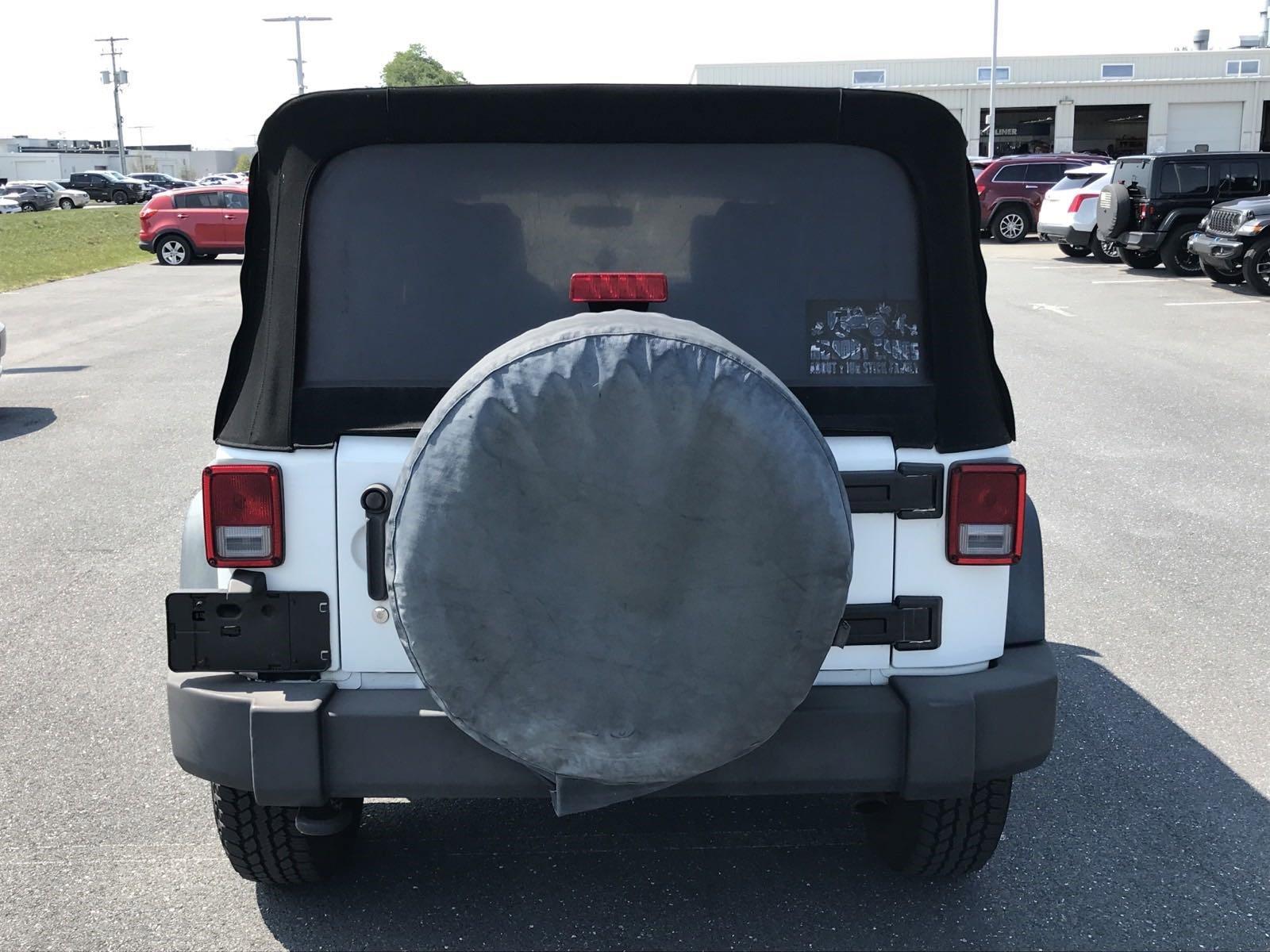 2013 Jeep Wrangler Unlimited Vehicle Photo in Mechanicsburg, PA 17050-1707