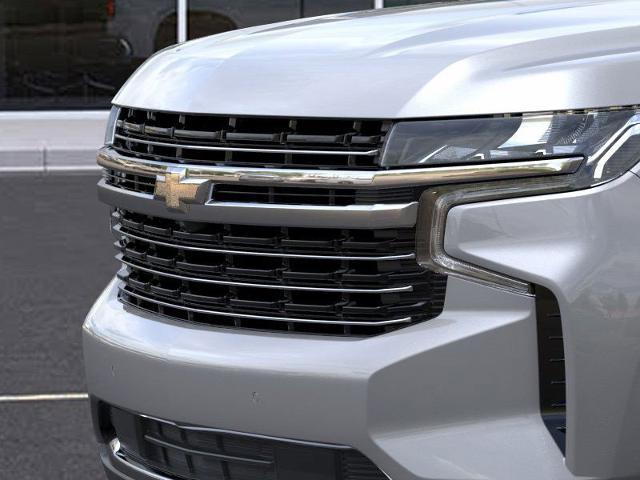 2024 Chevrolet Suburban Vehicle Photo in PARIS, TX 75460-2116