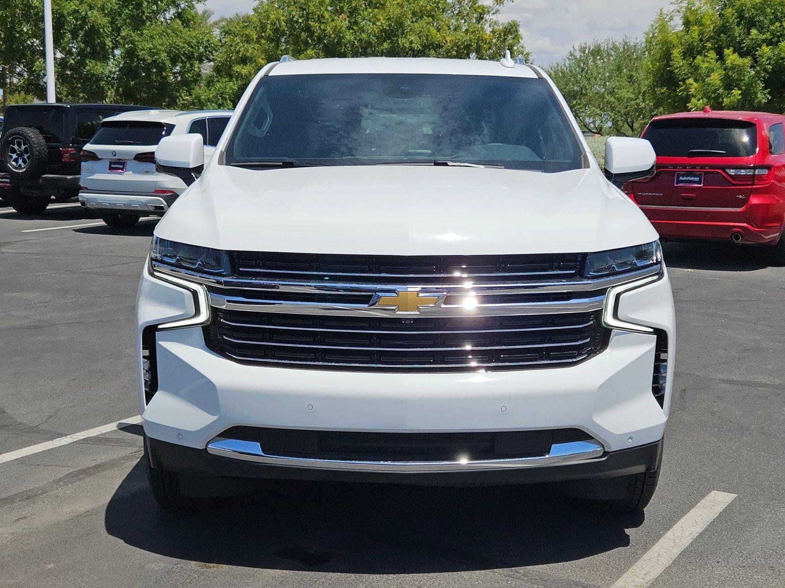 2024 Chevrolet Suburban Vehicle Photo in GILBERT, AZ 85297-0446