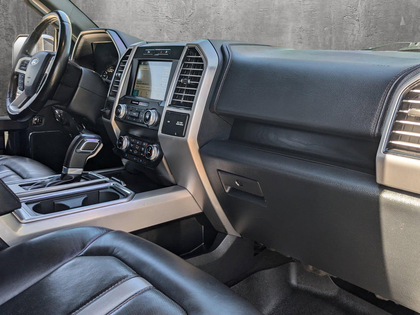 2019 Ford F-150 Vehicle Photo in St. Petersburg, FL 33713