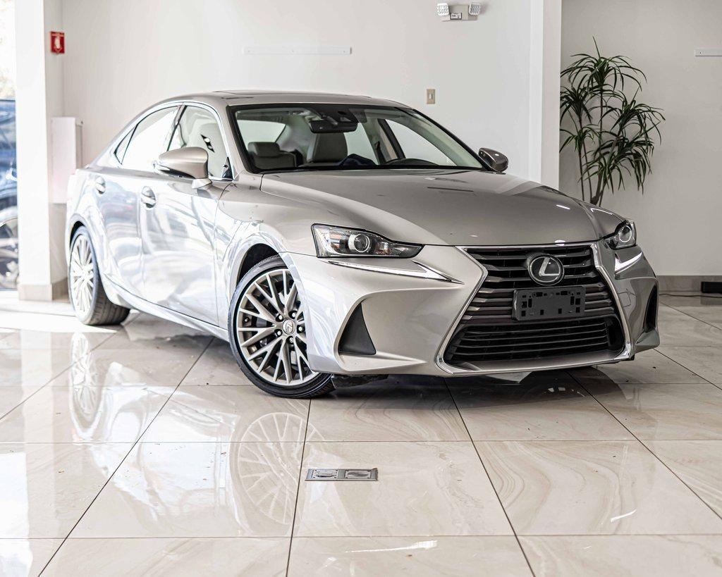 2018 Lexus IS 300 Vehicle Photo in Saint Charles, IL 60174