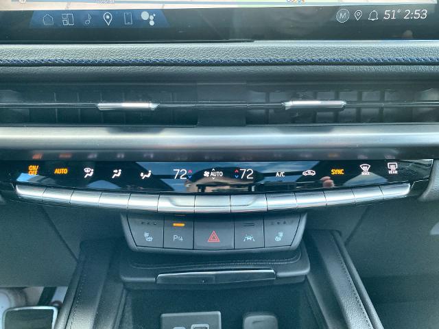 2024 Cadillac XT4 Vehicle Photo in WILLIAMSVILLE, NY 14221-2883