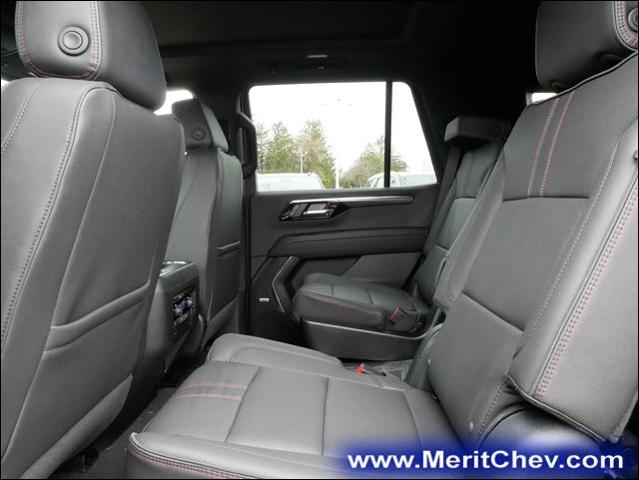 2025 Chevrolet Tahoe Vehicle Photo in MAPLEWOOD, MN 55119-4794