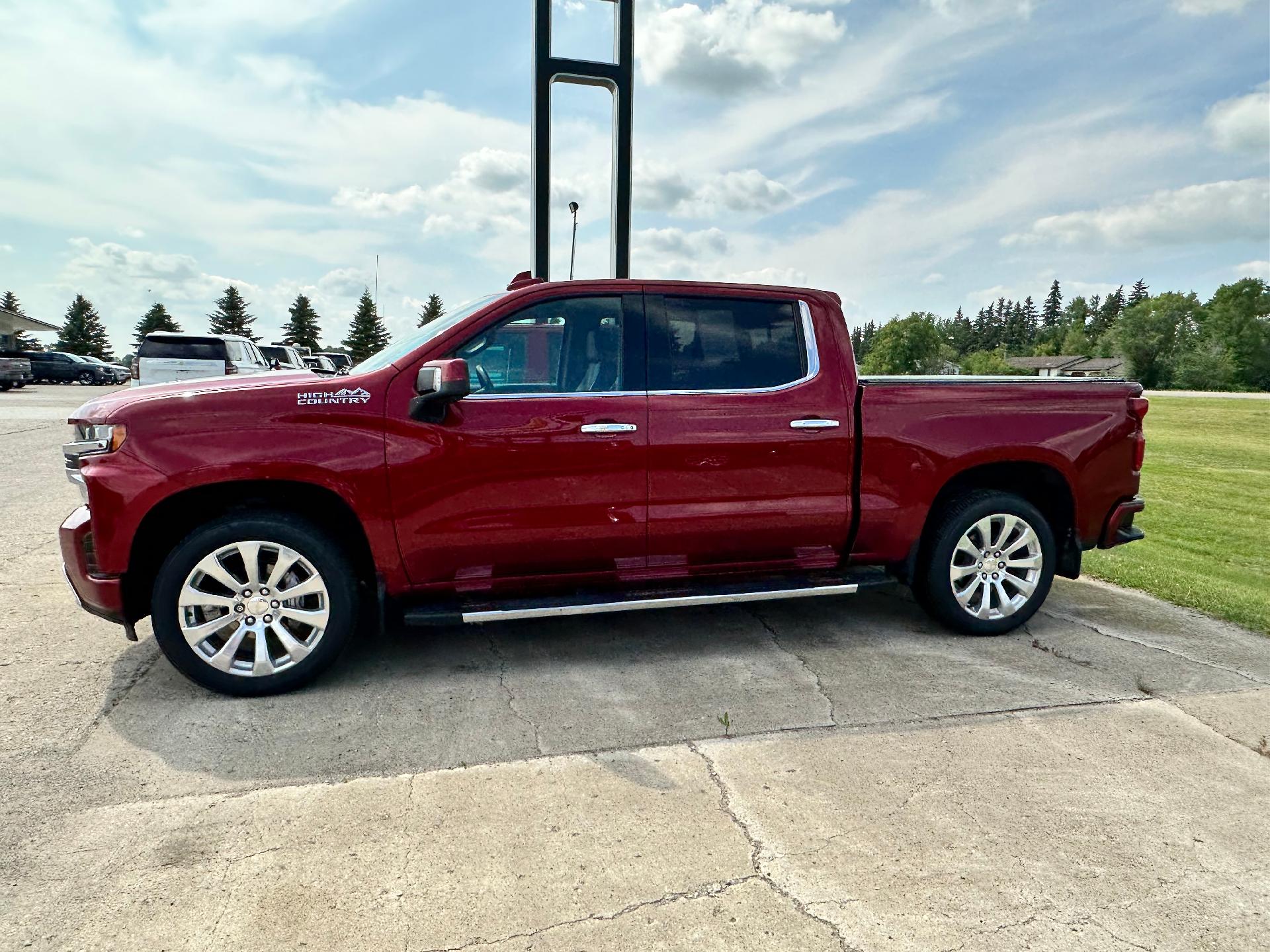 Used 2022 Chevrolet Silverado 1500 Limited LTZ with VIN 1GCUYGED8NZ170480 for sale in Langdon, ND