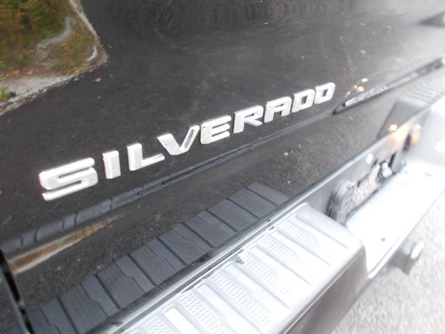 2022 Chevrolet Silverado 1500 Vehicle Photo in LOWELL, MA 01852-4336