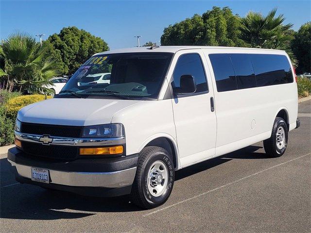 2020 Chevrolet Express Passenger Vehicle Photo in PITTSBURG, CA 94565-7121