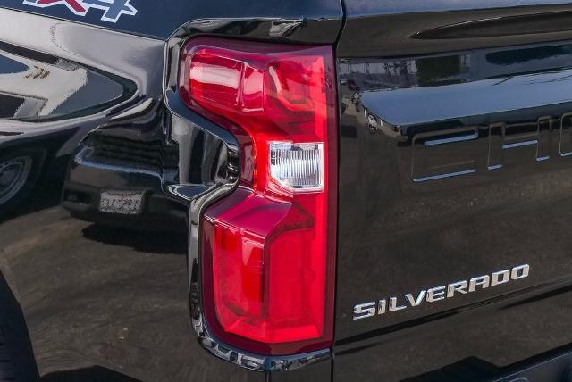 2024 Chevrolet Silverado 1500 Vehicle Photo in VENTURA, CA 93003-8585