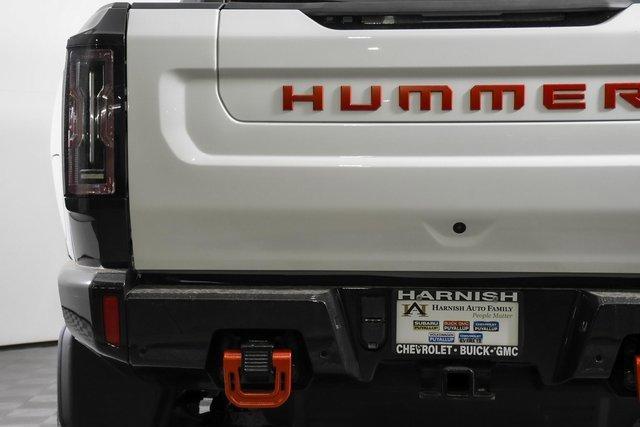 2024 GMC HUMMER EV Pickup Vehicle Photo in PUYALLUP, WA 98371-4149