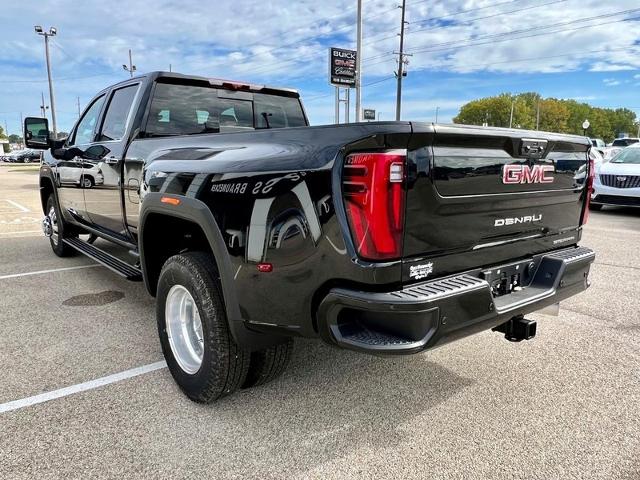 2024 GMC Sierra 3500HD Vehicle Photo in EFFINGHAM, IL 62401-2832