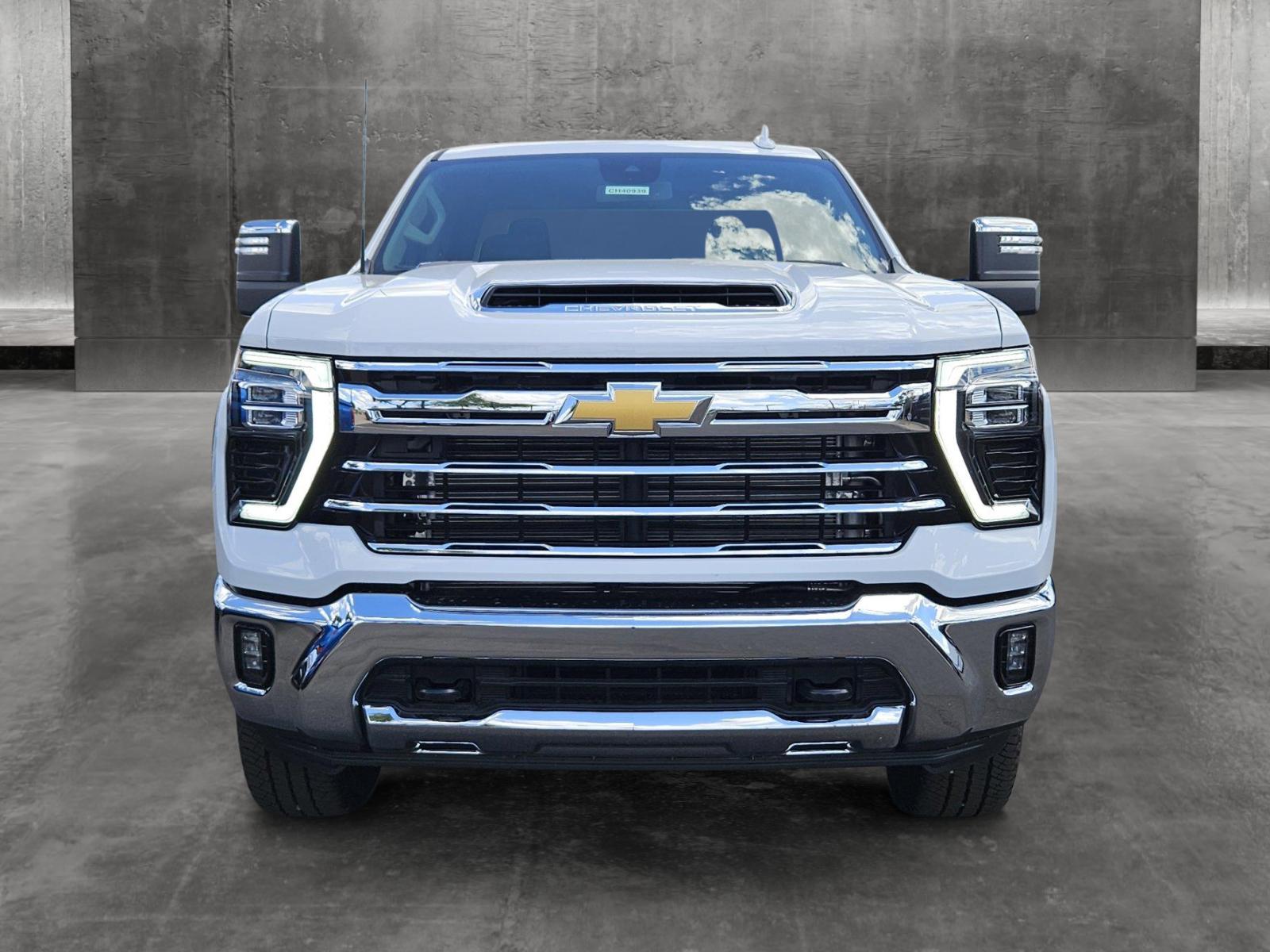 2024 Chevrolet Silverado 2500 HD Vehicle Photo in PEORIA, AZ 85382-3715