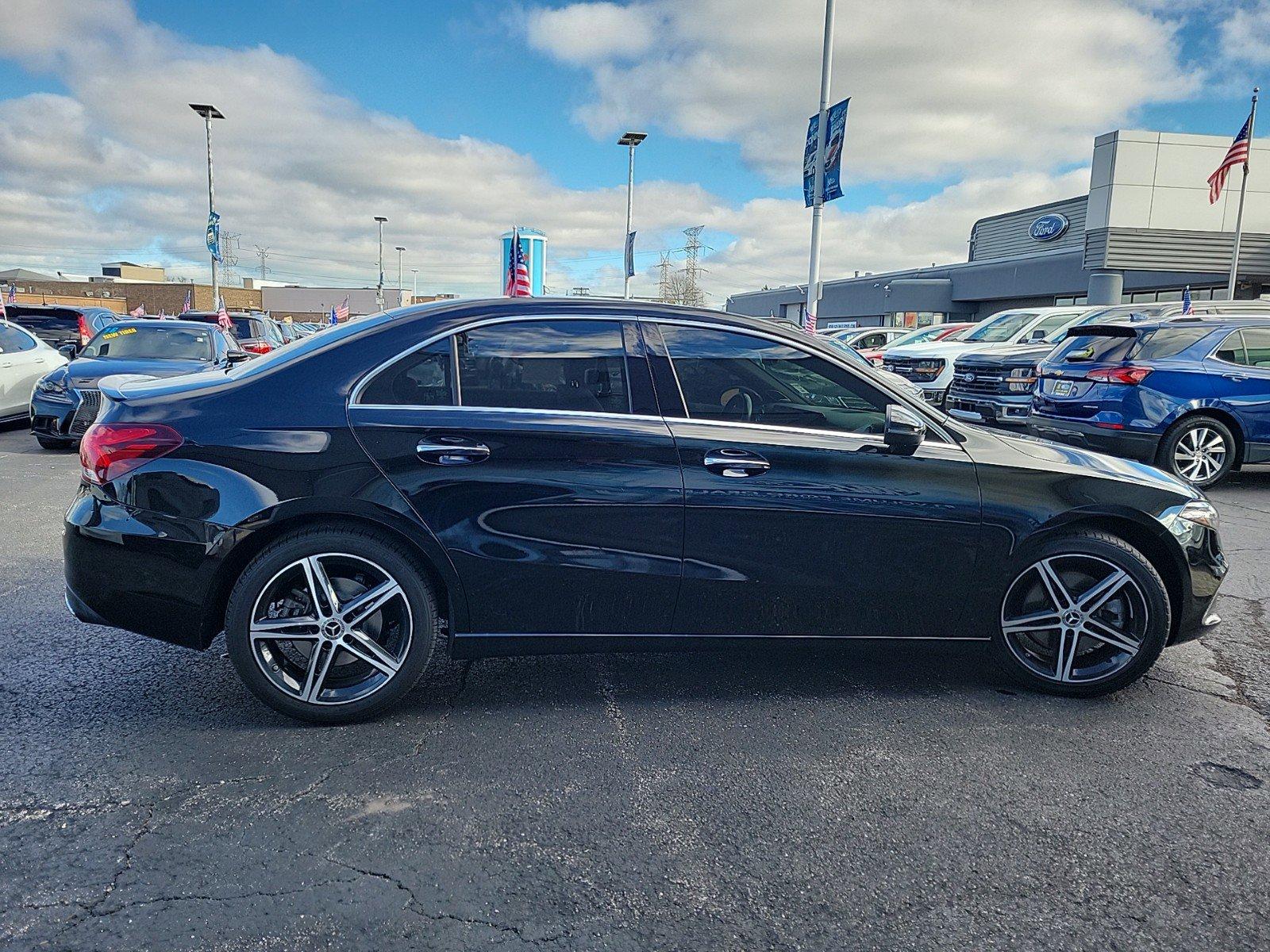 2019 Mercedes-Benz A-Class Vehicle Photo in Saint Charles, IL 60174