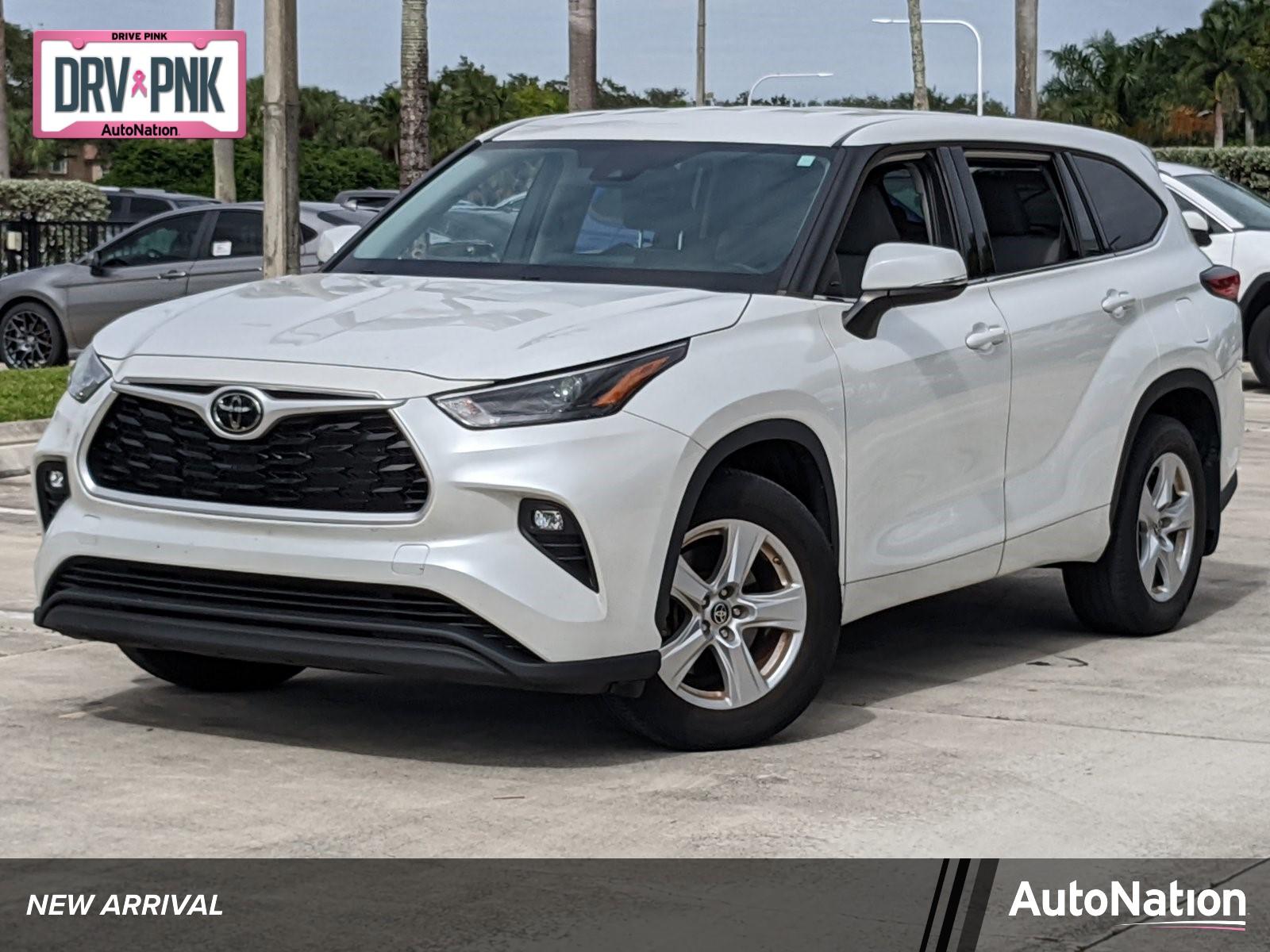 2022 Toyota Highlander Vehicle Photo in Davie, FL 33331