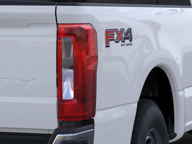 2024 Ford Super Duty F-250 SRW Vehicle Photo in Weatherford, TX 76087