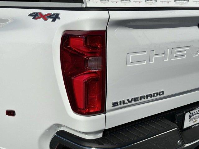 2025 Chevrolet Silverado 3500 HD Vehicle Photo in DALLAS, TX 75244-5909