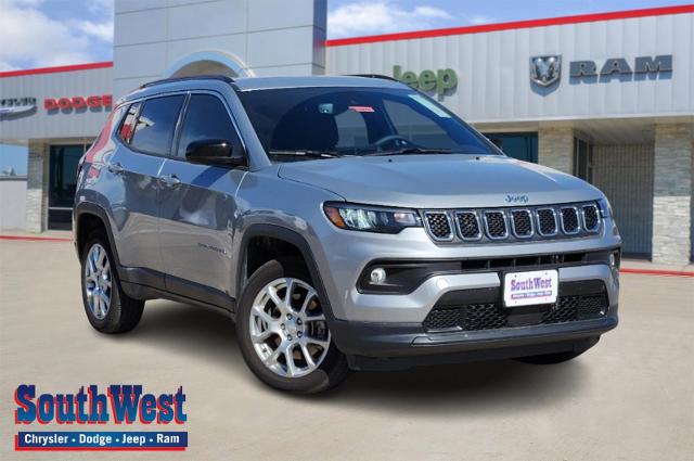 2023 Jeep Compass Vehicle Photo in Cleburne, TX 76033