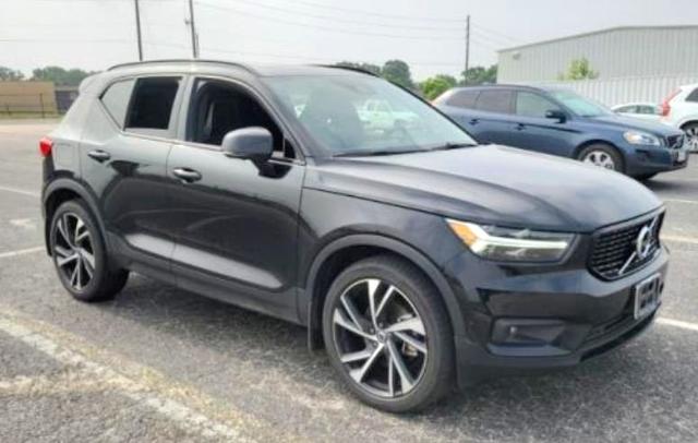 2021 Volvo XC40 Vehicle Photo in Grapevine, TX 76051