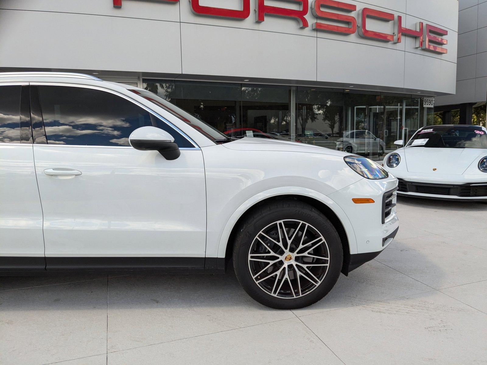 2024 Porsche Cayenne Vehicle Photo in Maitland, FL 32751