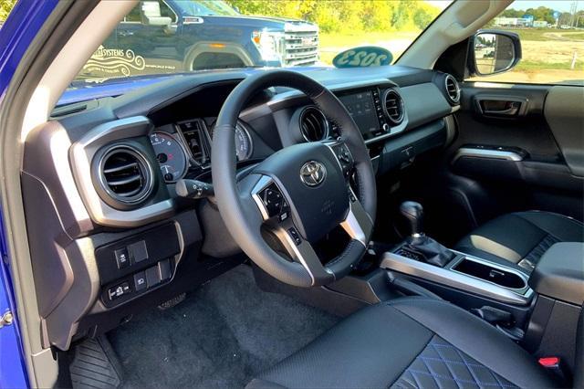 2023 Toyota Tacoma 4WD Vehicle Photo in KANSAS CITY, MO 64114-4545