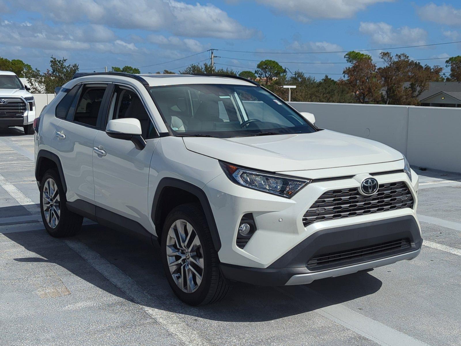 2021 Toyota RAV4 Vehicle Photo in Ft. Myers, FL 33907