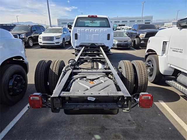 2024 Chevrolet Silverado 5500 HD Vehicle Photo in LAS VEGAS, NV 89118-3267