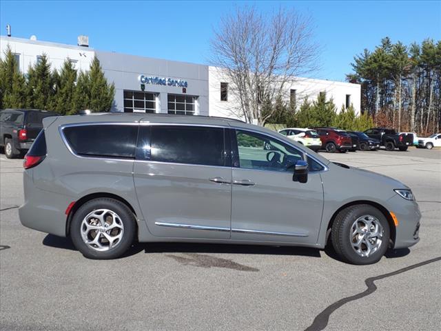 Used 2023 Chrysler Pacifica Limited with VIN 2C4RC1GG9PR520799 for sale in Somersworth, NH