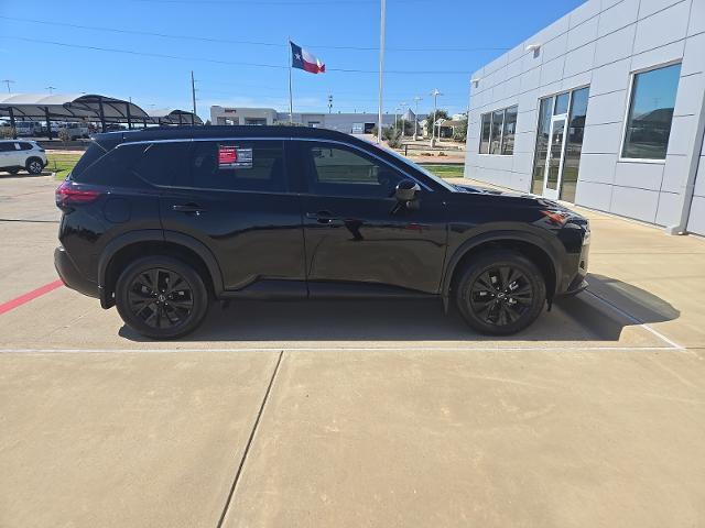 2023 Nissan Rogue Vehicle Photo in Weatherford, TX 76087