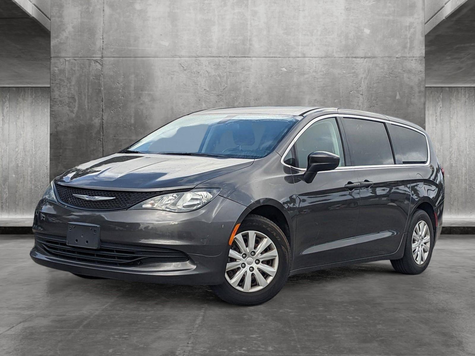 2019 Chrysler Pacifica Vehicle Photo in WEST PALM BEACH, FL 33407-3296