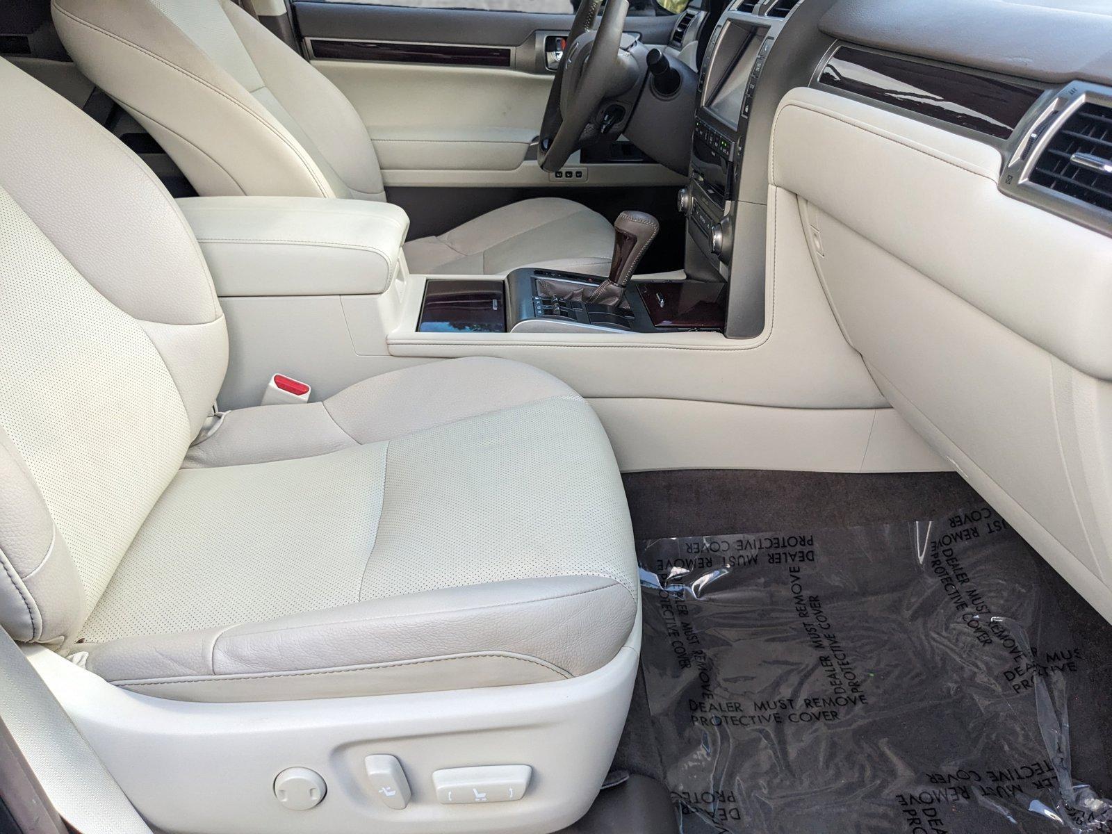 2019 Lexus GX 460 Vehicle Photo in GREENACRES, FL 33463-3207