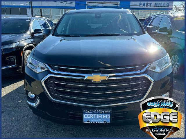 Used 2021 Chevrolet Traverse 1LT with VIN 1GNEVGKW6MJ270391 for sale in Freeport, NY