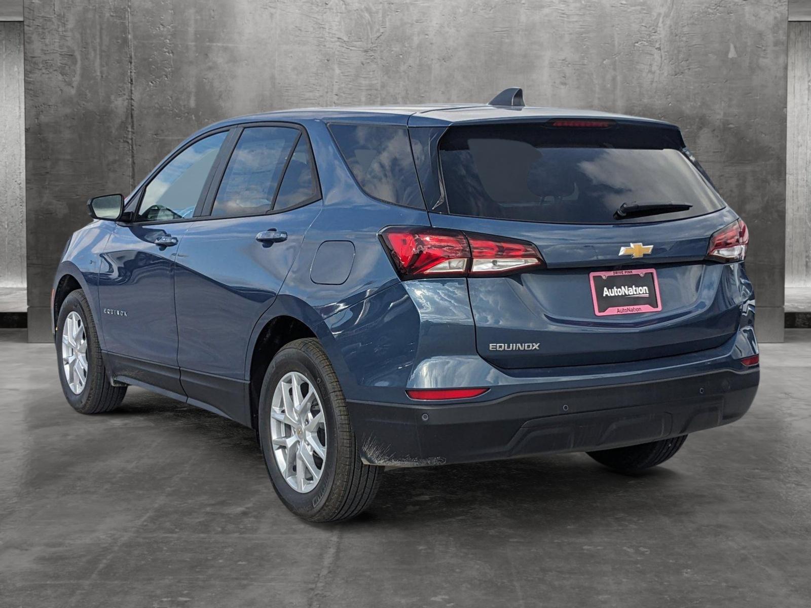 2024 Chevrolet Equinox Vehicle Photo in MIAMI, FL 33172-3015