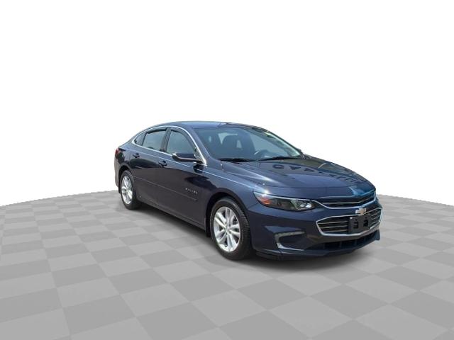 2017 Chevrolet Malibu Vehicle Photo in BOSTON, NY 14025-9684