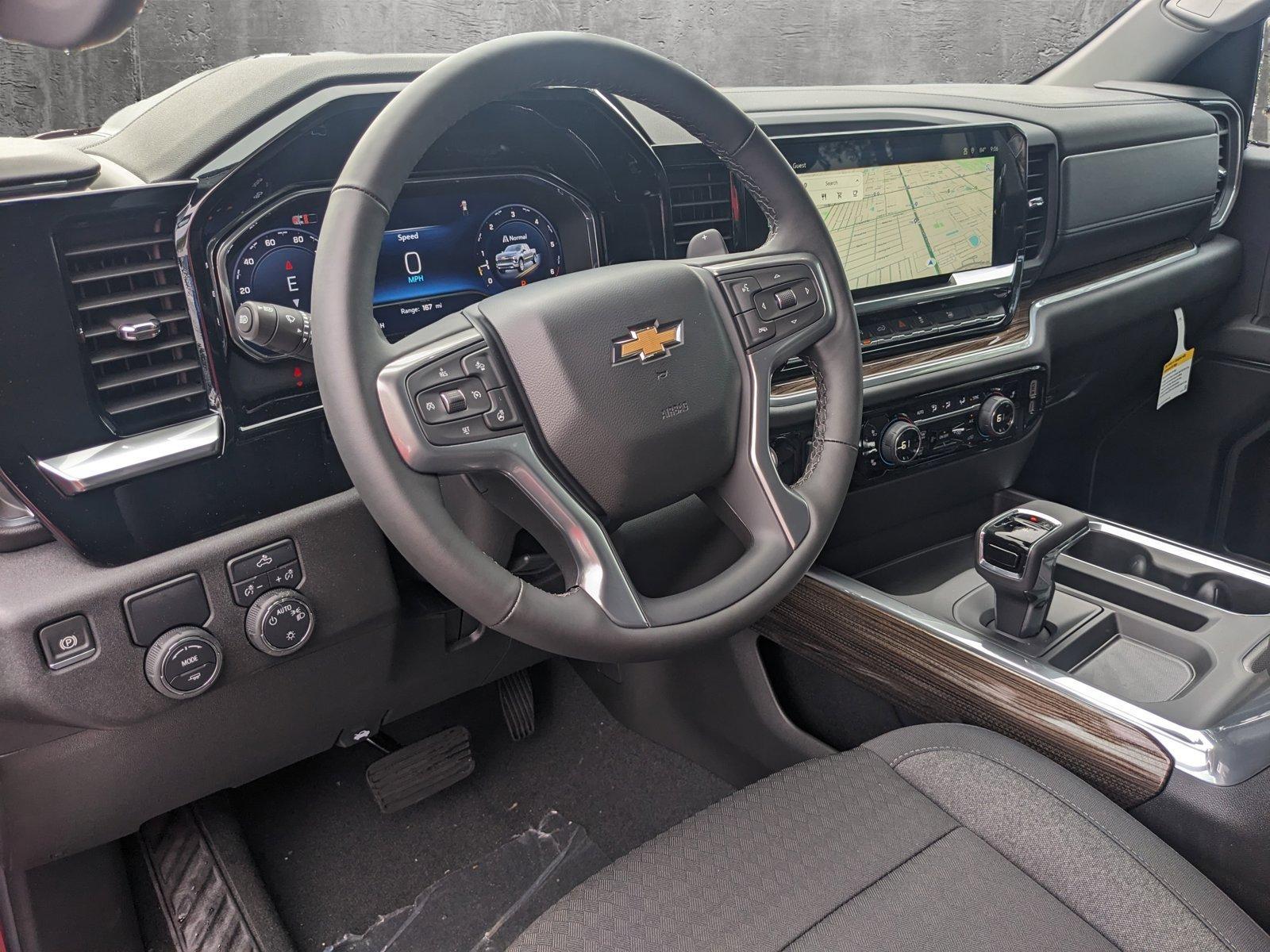 2024 Chevrolet Silverado 1500 Vehicle Photo in GREENACRES, FL 33463-3207