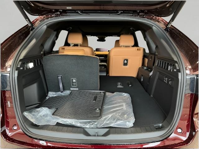 2024 Mazda CX-90 Vehicle Photo in Green Bay, WI 54304