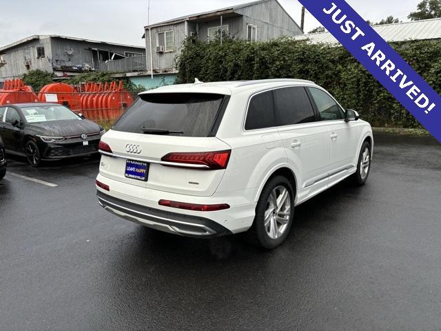 2023 Audi Q7 Vehicle Photo in Puyallup, WA 98371