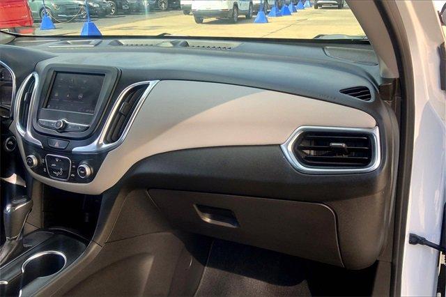 2021 Chevrolet Equinox Vehicle Photo in TOPEKA, KS 66609-0000