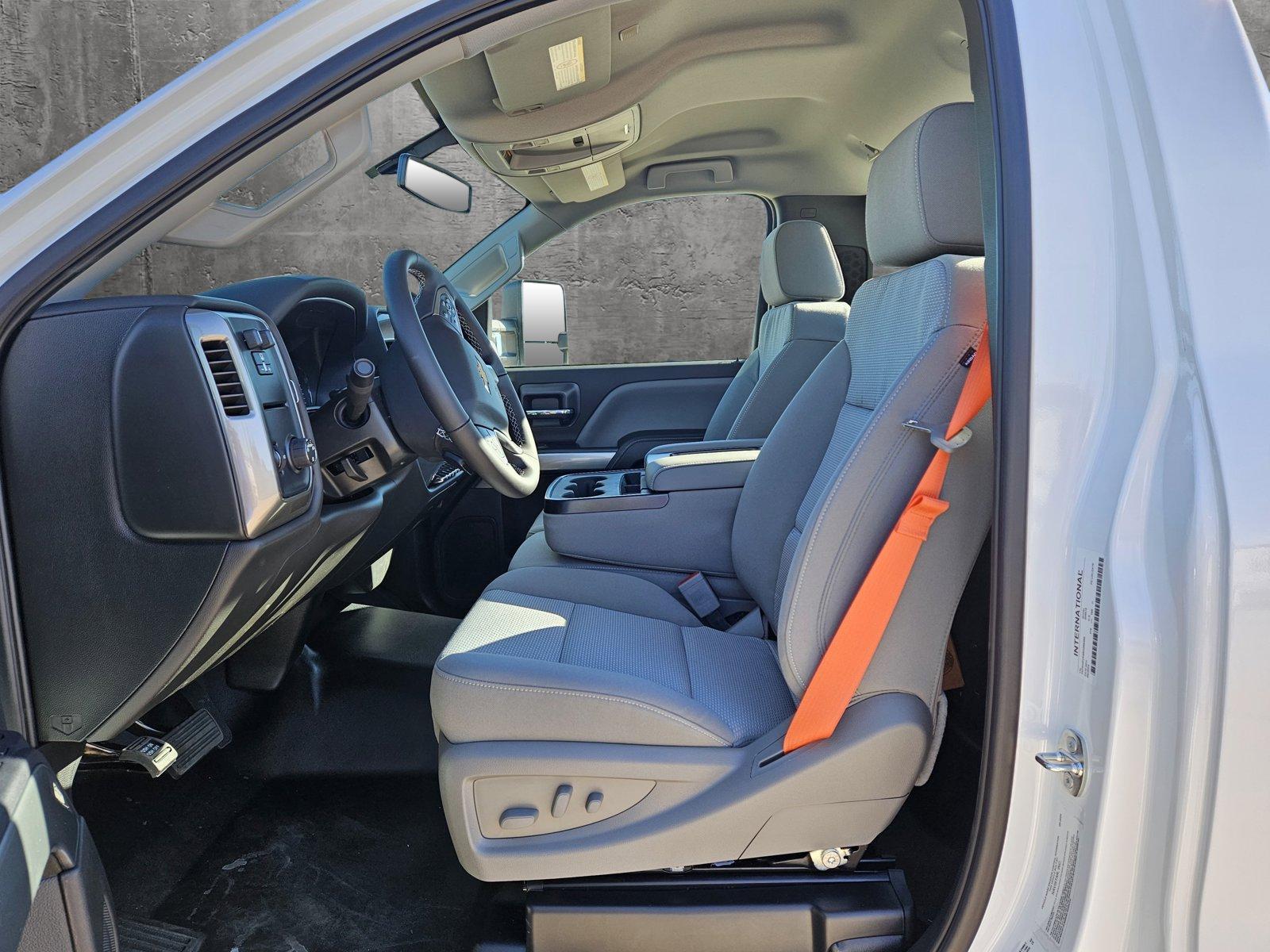 2024 Chevrolet Silverado 4500 HD Vehicle Photo in AMARILLO, TX 79103-4111