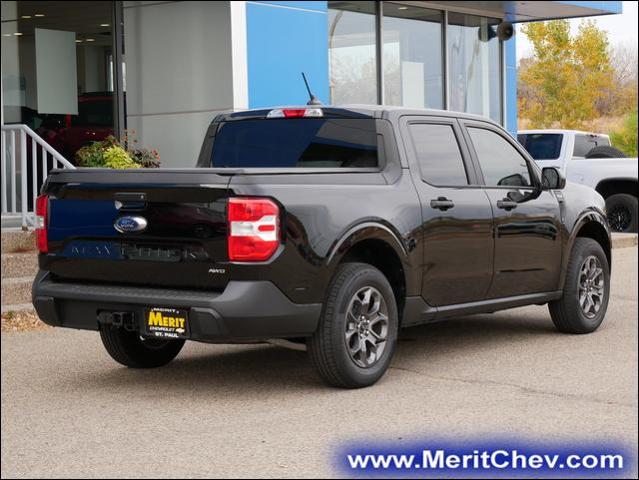 2024 Ford Maverick Vehicle Photo in MAPLEWOOD, MN 55119-4794