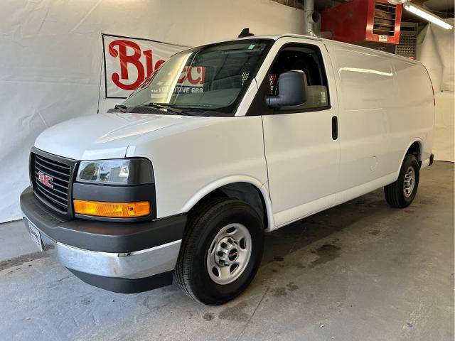 2022 GMC Savana Cargo 2500 Vehicle Photo in RED SPRINGS, NC 28377-1640