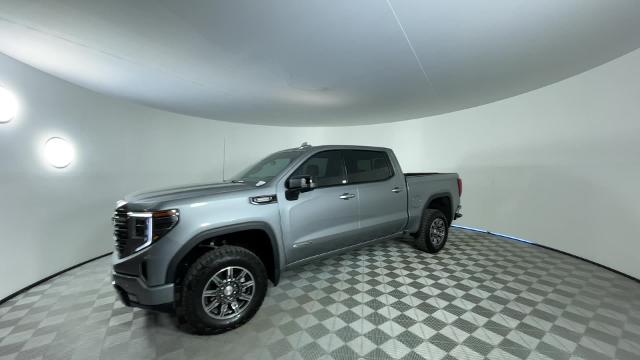 2024 GMC Sierra 1500 Vehicle Photo in GILBERT, AZ 85297-0402