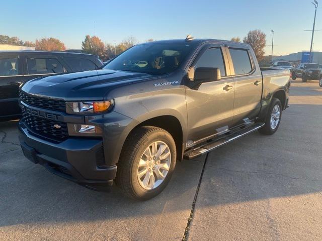 Used 2021 Chevrolet Silverado 1500 Custom with VIN 1GCPYBEH4MZ117972 for sale in Dexter, MO