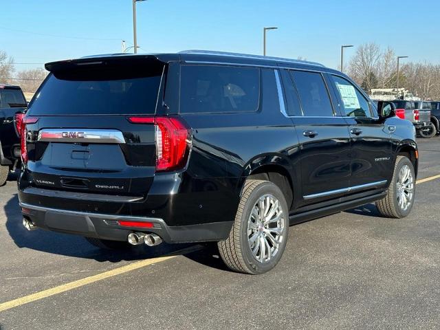 2024 GMC Yukon XL Vehicle Photo in COLUMBIA, MO 65203-3903