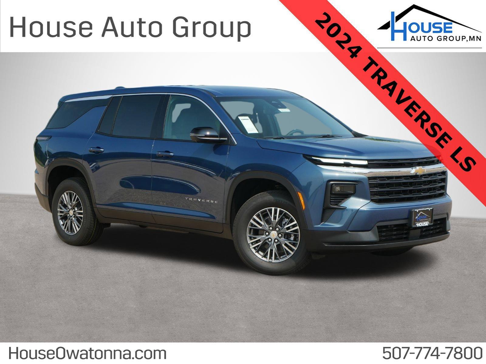 2024 Chevrolet Traverse Vehicle Photo in OWATONNA, MN 55060-4060