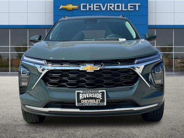 2025 Chevrolet Trax Vehicle Photo in RIVERSIDE, CA 92504-4106