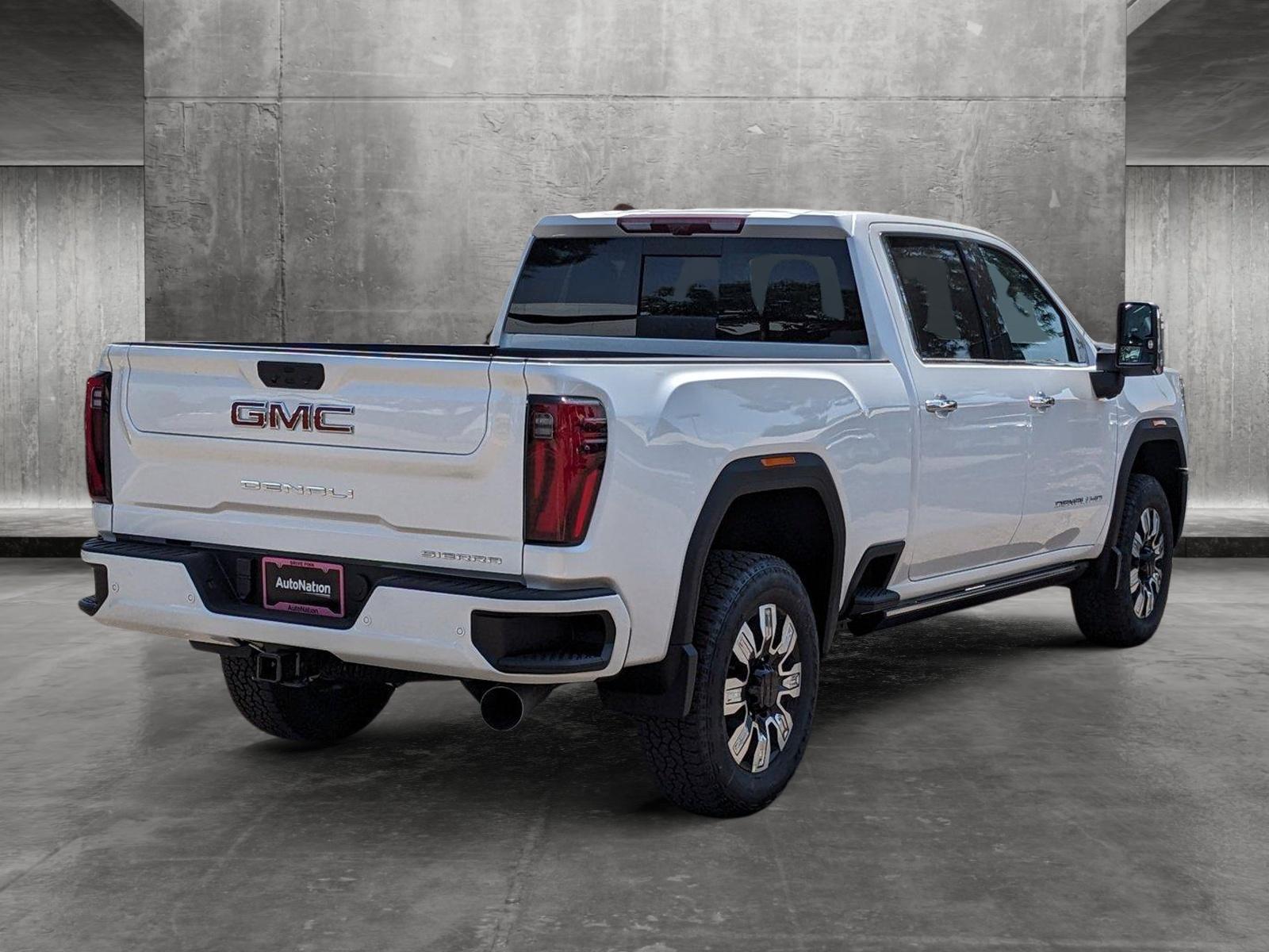 2024 GMC Sierra 2500 HD Vehicle Photo in GOLDEN, CO 80401-3850