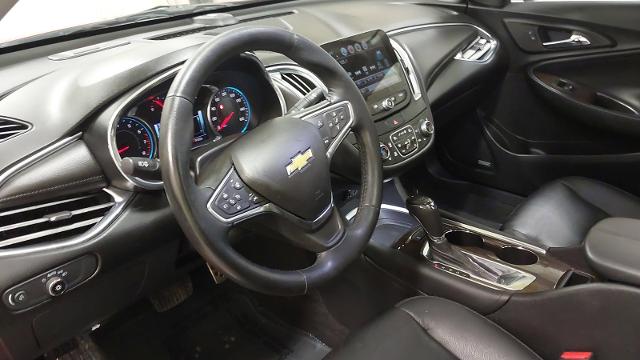 2017 Chevrolet Malibu Vehicle Photo in HANNIBAL, MO 63401-5401