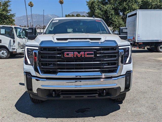 2024 GMC Sierra 2500 HD Vehicle Photo in PASADENA, CA 91107-3803