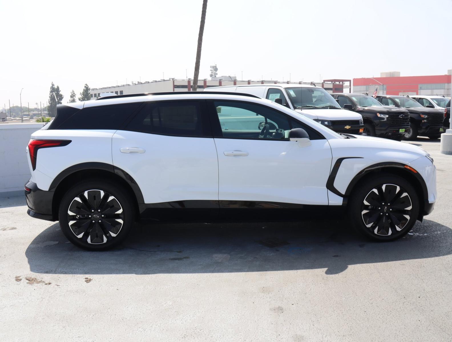 2024 Chevrolet Blazer EV Vehicle Photo in LOS ANGELES, CA 90007-3794